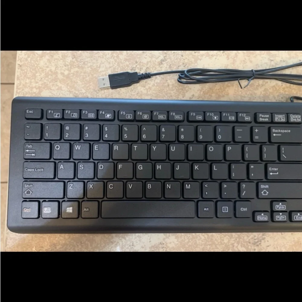 New! ACER Wired Computer Keyboard Model: KBAY211.